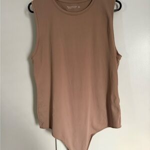 Abercrombie & Fitch Sleeveless Scoop Neck Bodysuit in Taupe